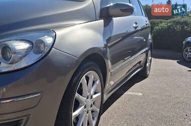 Хэтчбек Mercedes-Benz B-Class 2008 в 