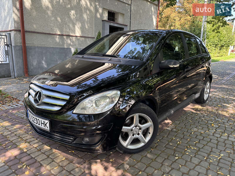 Хэтчбек Mercedes-Benz B-Class 2006 в 