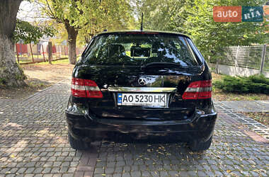 Хэтчбек Mercedes-Benz B-Class 2006 в 