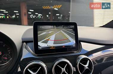 Хэтчбек Mercedes-Benz B-Class 2018 в 