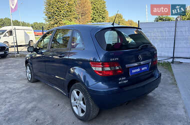 Хэтчбек Mercedes-Benz B-Class 2008 в 