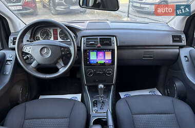 Хэтчбек Mercedes-Benz B-Class 2008 в 