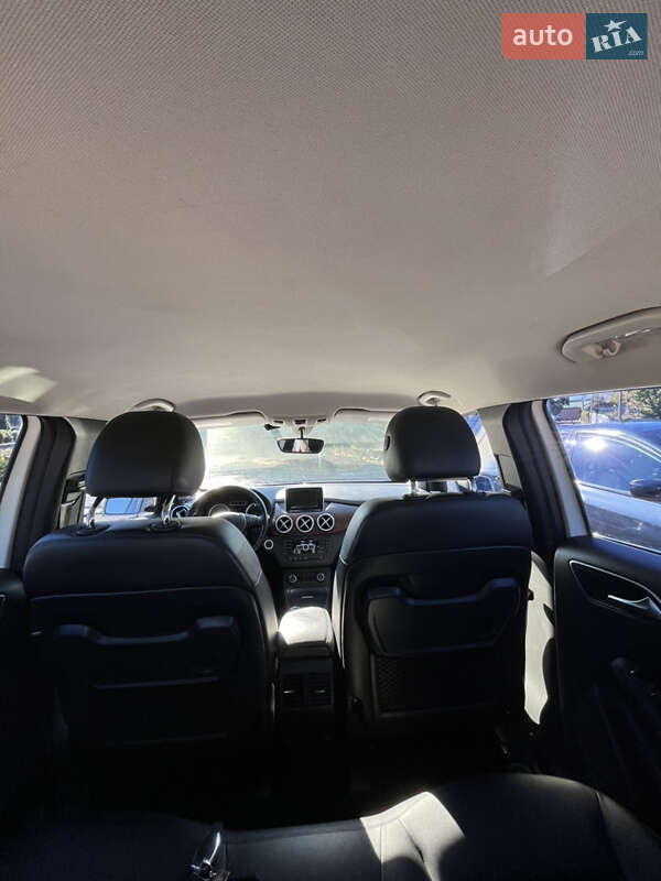 Хэтчбек Mercedes-Benz B-Class 2014 в Черкассах