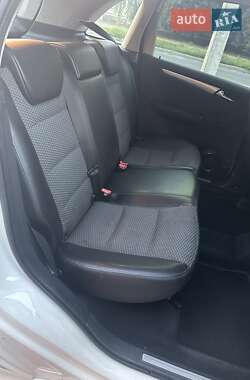 Хэтчбек Mercedes-Benz B-Class 2008 в 