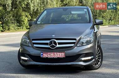 Хэтчбек Mercedes-Benz B-Class 2016 в 