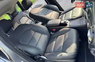 Хэтчбек Mercedes-Benz B-Class 2016 в 