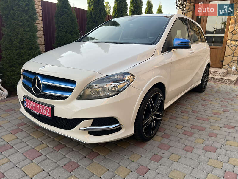 Mercedes-Benz B-Class 2015