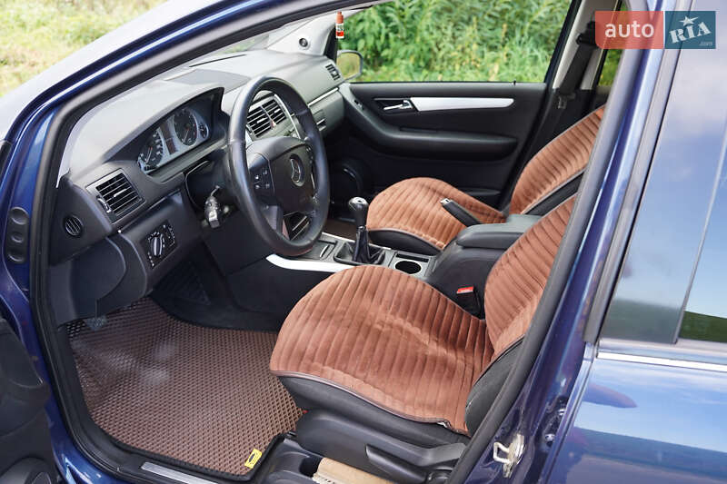 Хетчбек Mercedes-Benz B-Class 2006 в Івано-Франківську фото 33 Хетчбек Mercedes-Benz B-Class 2006 в Івано-Франківську