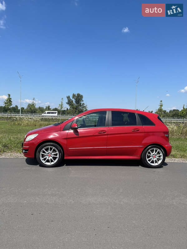 Mercedes-Benz B-Class 2009