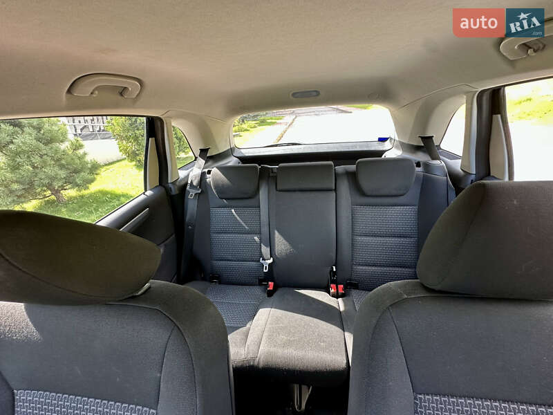 Хэтчбек Mercedes-Benz B-Class 2011 в Киеве фото 15 Хэтчбек Mercedes-Benz B-Class 2011 в Киеве