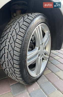 Хэтчбек Mercedes-Benz B-Class 2008 в 