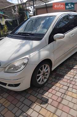 Хэтчбек Mercedes-Benz B-Class 2008 в Великом Дальнике