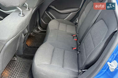 Хэтчбек Mercedes-Benz B-Class 2015 в 