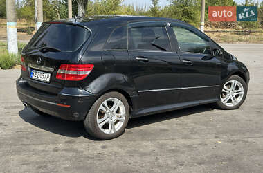 Хэтчбек Mercedes-Benz B-Class 2005 в 