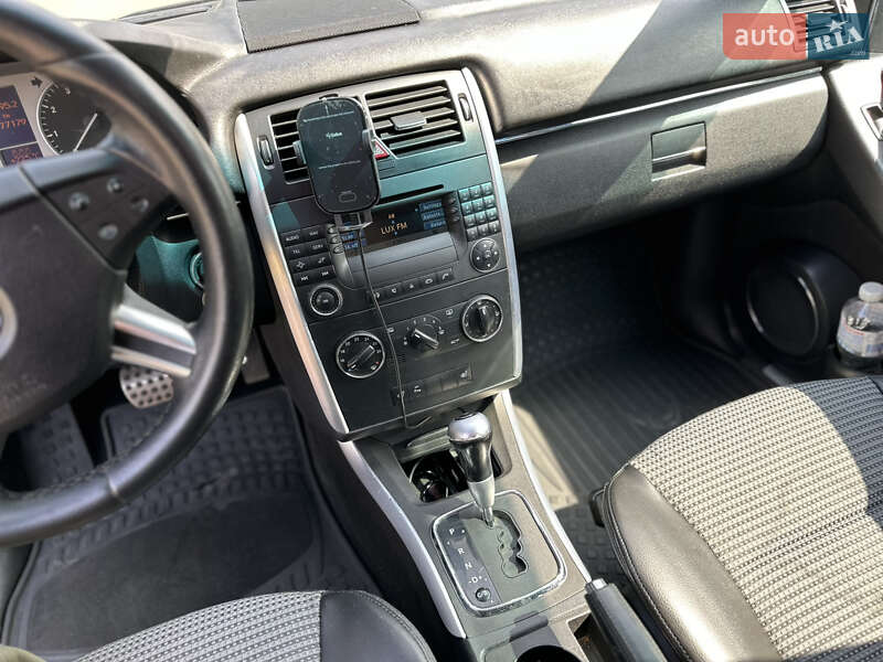 Хетчбек Mercedes-Benz B-Class 2005 в Кривому Розі фото 16 Хетчбек Mercedes-Benz B-Class 2005 в Кривому Розі