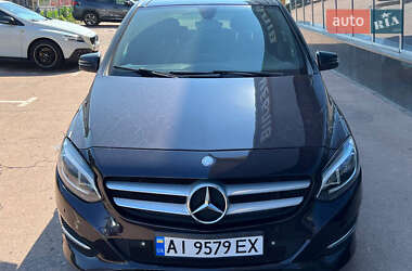 Хэтчбек Mercedes-Benz B-Class 2015 в 