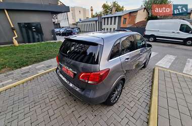 Хэтчбек Mercedes-Benz B-Class 2015 в 