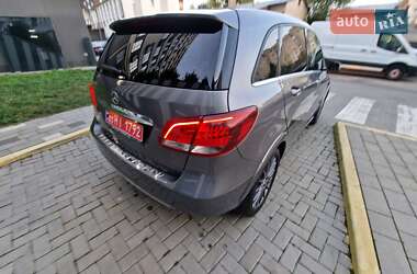 Хэтчбек Mercedes-Benz B-Class 2015 в 