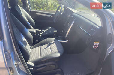 Хэтчбек Mercedes-Benz B-Class 2007 в 