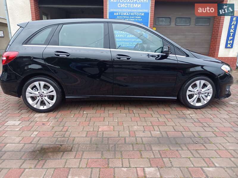 Хэтчбек Mercedes-Benz B-Class 2017 в Ивано-Франковске фото 5 Хэтчбек Mercedes-Benz B-Class 2017 в Ивано-Франковске