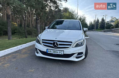 Хетчбек Mercedes-Benz B-Class 2015 в 