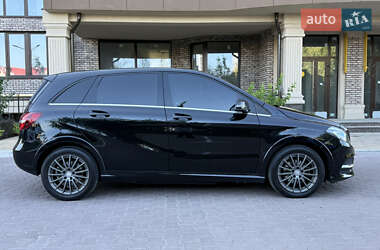 Хэтчбек Mercedes-Benz B-Class 2015 в 