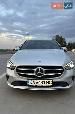 Хэтчбек Mercedes-Benz B-Class 2019 в 