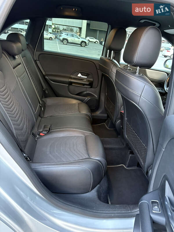 Хэтчбек Mercedes-Benz B-Class 2019 в Киеве