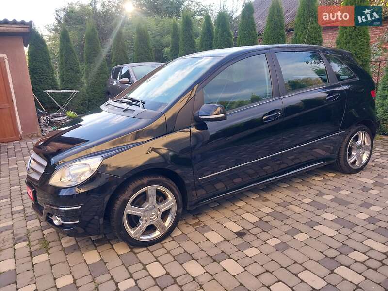Хэтчбек Mercedes-Benz B-Class 2010 в Ходорове