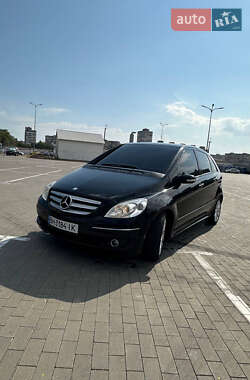 Хэтчбек Mercedes-Benz B-Class 2005 в 