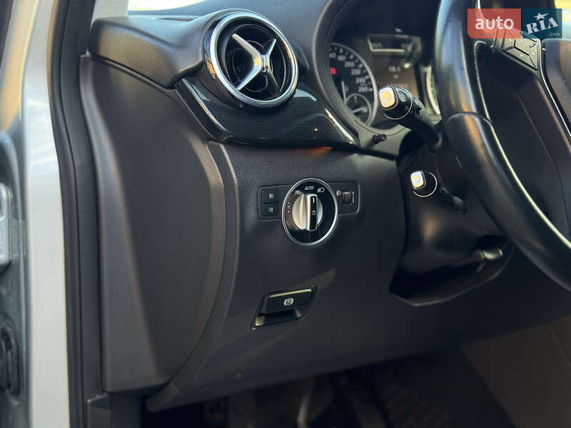 Хэтчбек Mercedes-Benz B-Class 2014 в Мукачево
