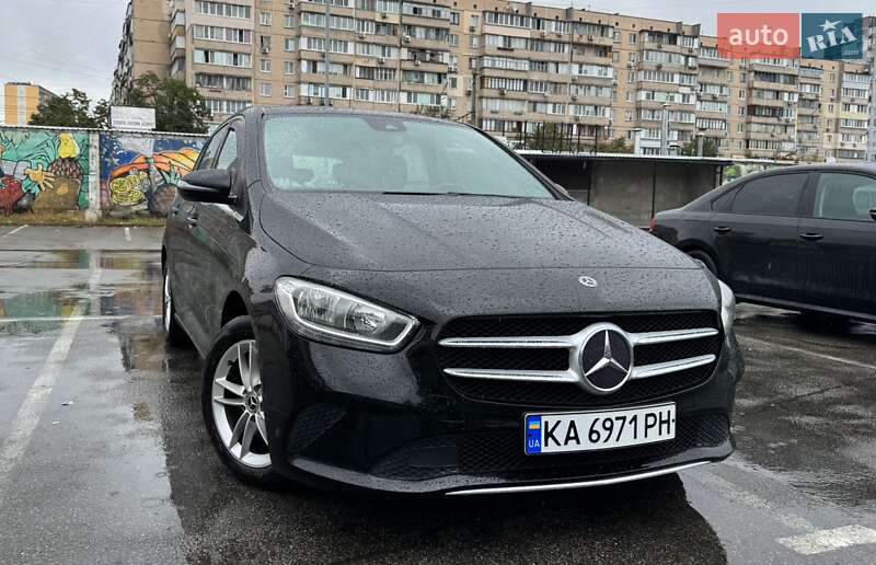 Mercedes-Benz B-Class 2019