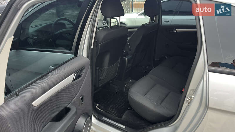 Хетчбек Mercedes-Benz B-Class 2009 в Мукачевому