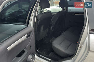 Хетчбек Mercedes-Benz B-Class 2009 в 