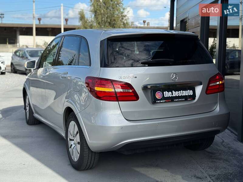 Хэтчбек Mercedes-Benz B-Class 2017 в Ровно