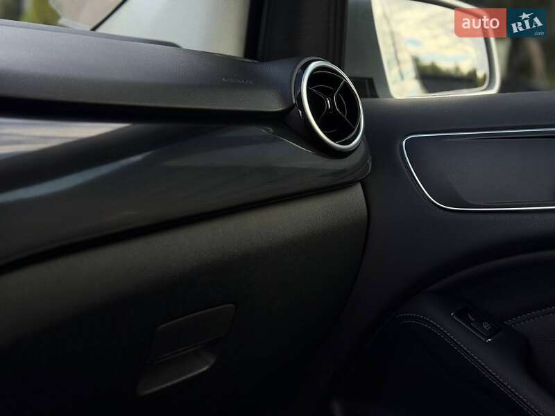 Хэтчбек Mercedes-Benz B-Class 2017 в Ровно
