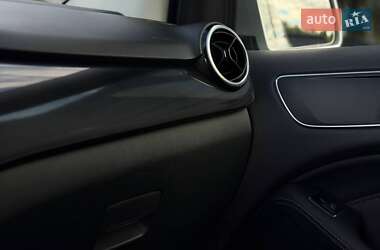Хэтчбек Mercedes-Benz B-Class 2017 в 