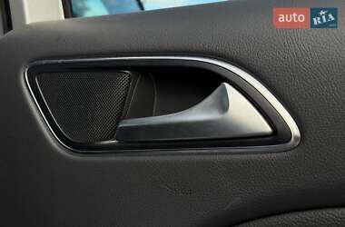 Хэтчбек Mercedes-Benz B-Class 2017 в 