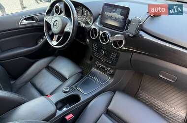 Хэтчбек Mercedes-Benz B-Class 2017 в 
