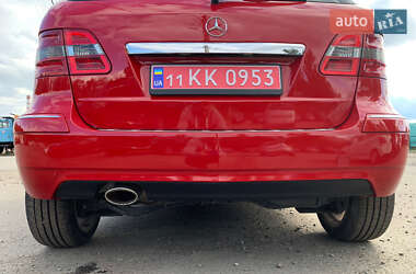 Хетчбек Mercedes-Benz B-Class 2010 в 