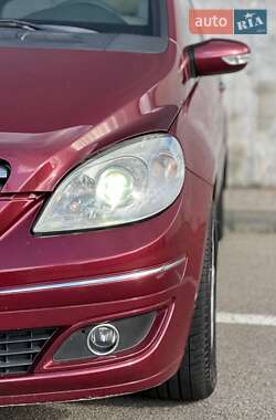 Хэтчбек Mercedes-Benz B-Class 2006 в 