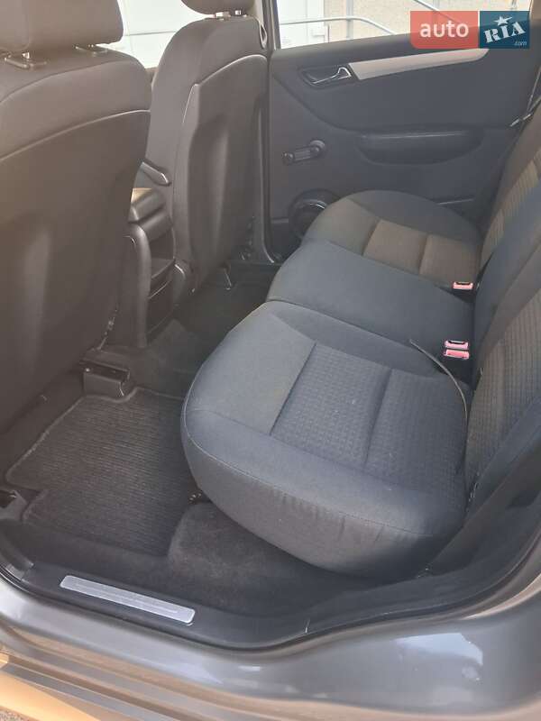 Хэтчбек Mercedes-Benz B-Class 2006 в Черновцах