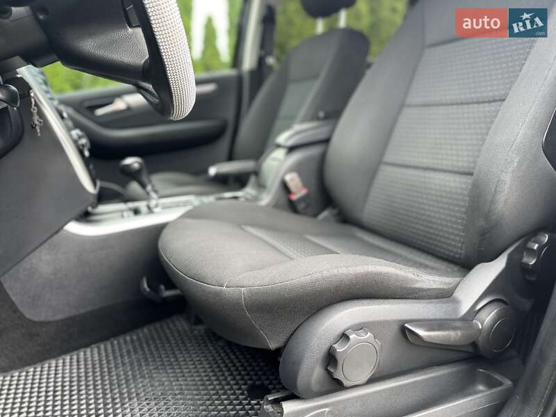 Хэтчбек Mercedes-Benz B-Class 2009 в Дунаевцах