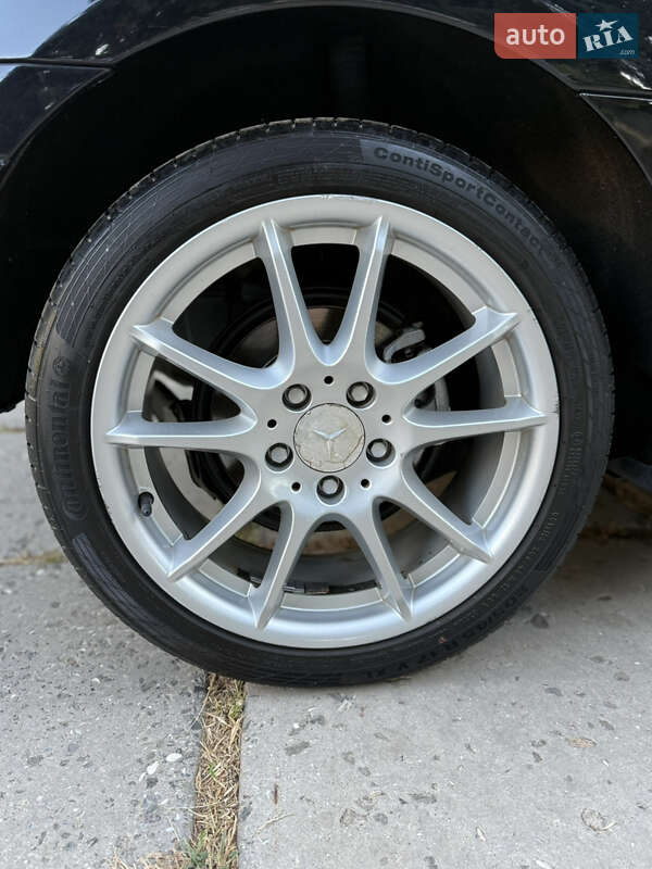 Хэтчбек Mercedes-Benz B-Class 2010 в Одессе фото 16 Хэтчбек Mercedes-Benz B-Class 2010 в Одессе