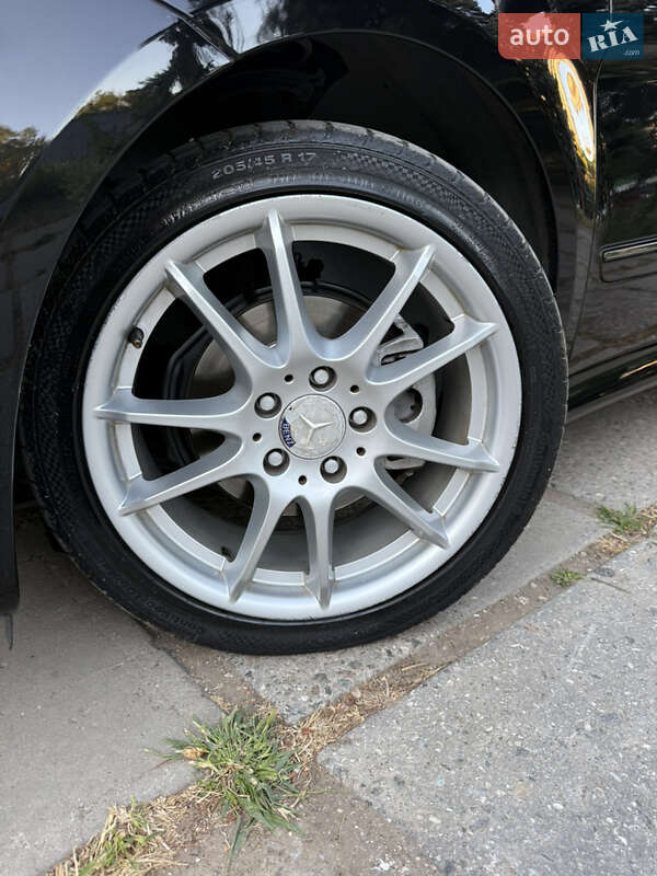 Хэтчбек Mercedes-Benz B-Class 2010 в Одессе фото 28 Хэтчбек Mercedes-Benz B-Class 2010 в Одессе