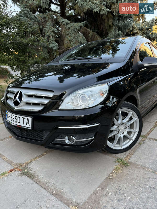 Хэтчбек Mercedes-Benz B-Class 2010 в Одессе фото 27 Хэтчбек Mercedes-Benz B-Class 2010 в Одессе
