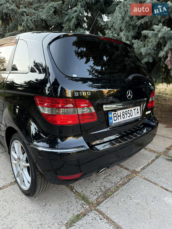 Хэтчбек Mercedes-Benz B-Class 2010 в Одессе фото 46 Хэтчбек Mercedes-Benz B-Class 2010 в Одессе