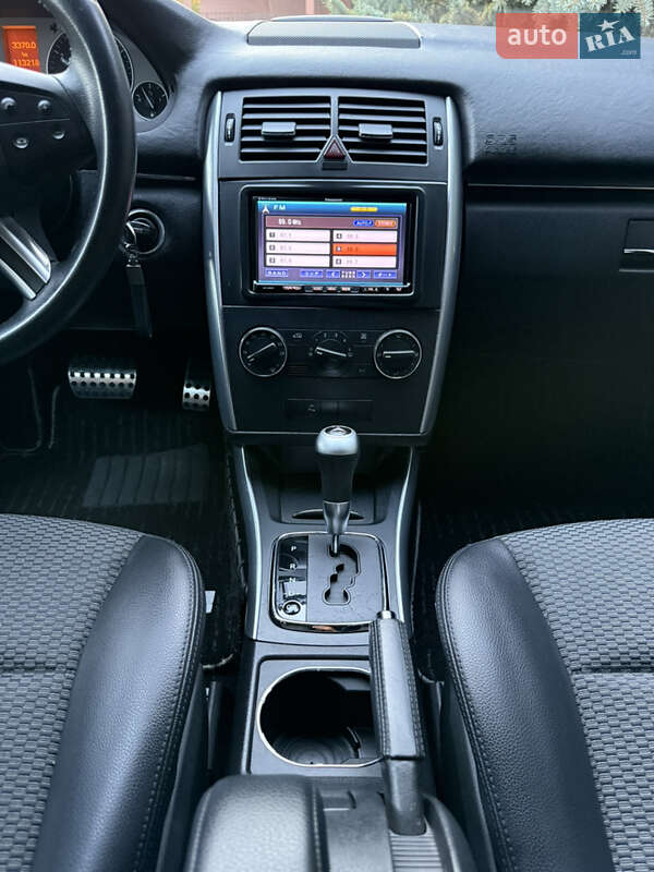 Хэтчбек Mercedes-Benz B-Class 2010 в Одессе фото 49 Хэтчбек Mercedes-Benz B-Class 2010 в Одессе
