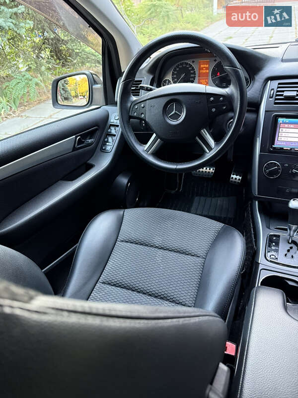 Хэтчбек Mercedes-Benz B-Class 2010 в Одессе фото 52 Хэтчбек Mercedes-Benz B-Class 2010 в Одессе