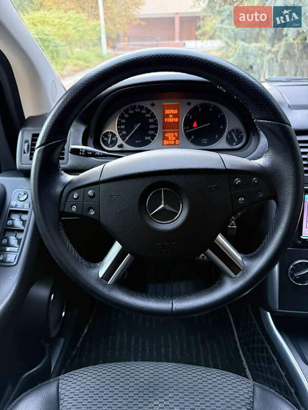Хэтчбек Mercedes-Benz B-Class 2010 в Одессе фото 53 Хэтчбек Mercedes-Benz B-Class 2010 в Одессе